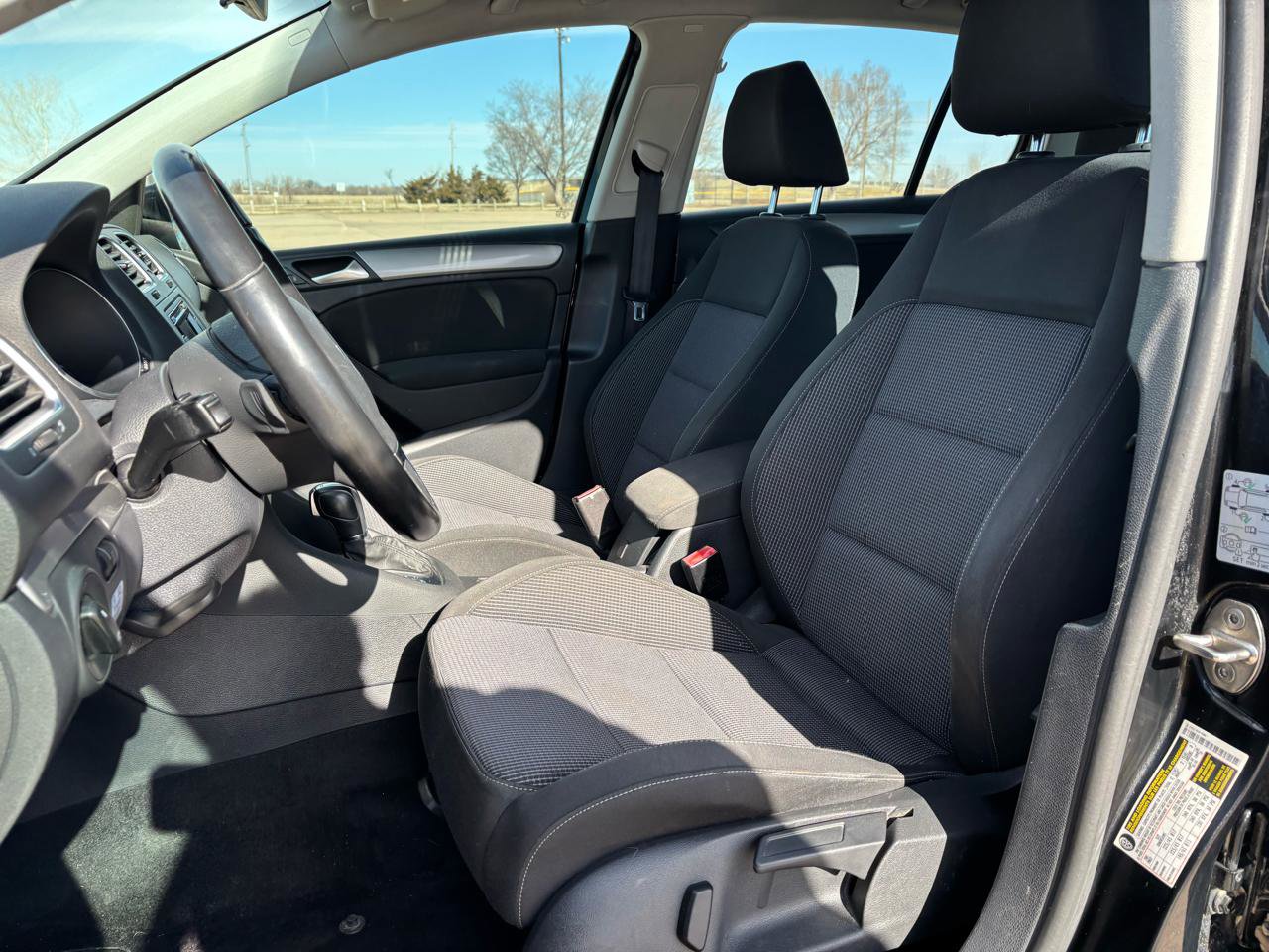 Used 2014 Volkswagen Golf TDI image 10