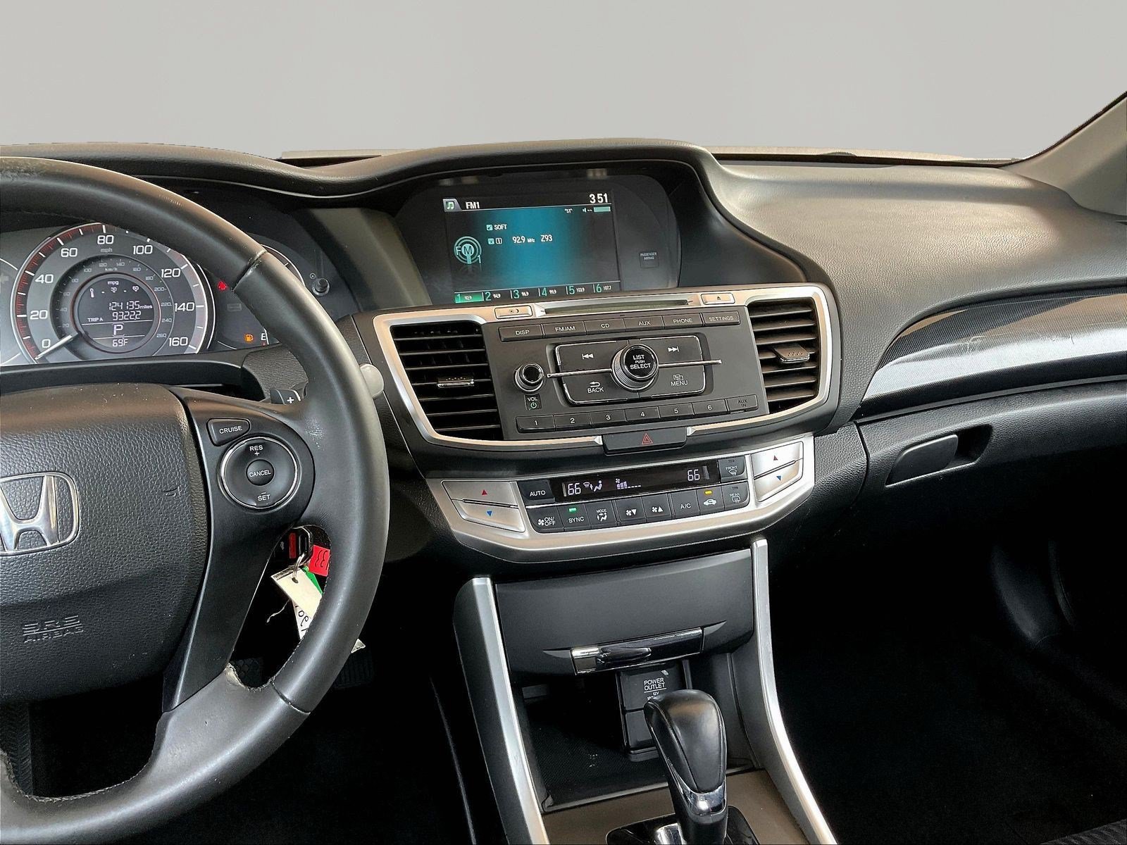 Used 2015 Honda Accord Sport image 9