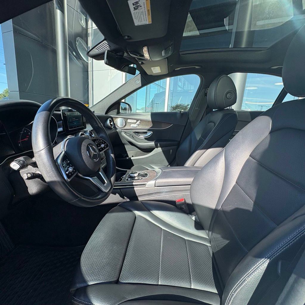 Used 2019 Mercedes-Benz C 300 4MATIC Sedan image 12