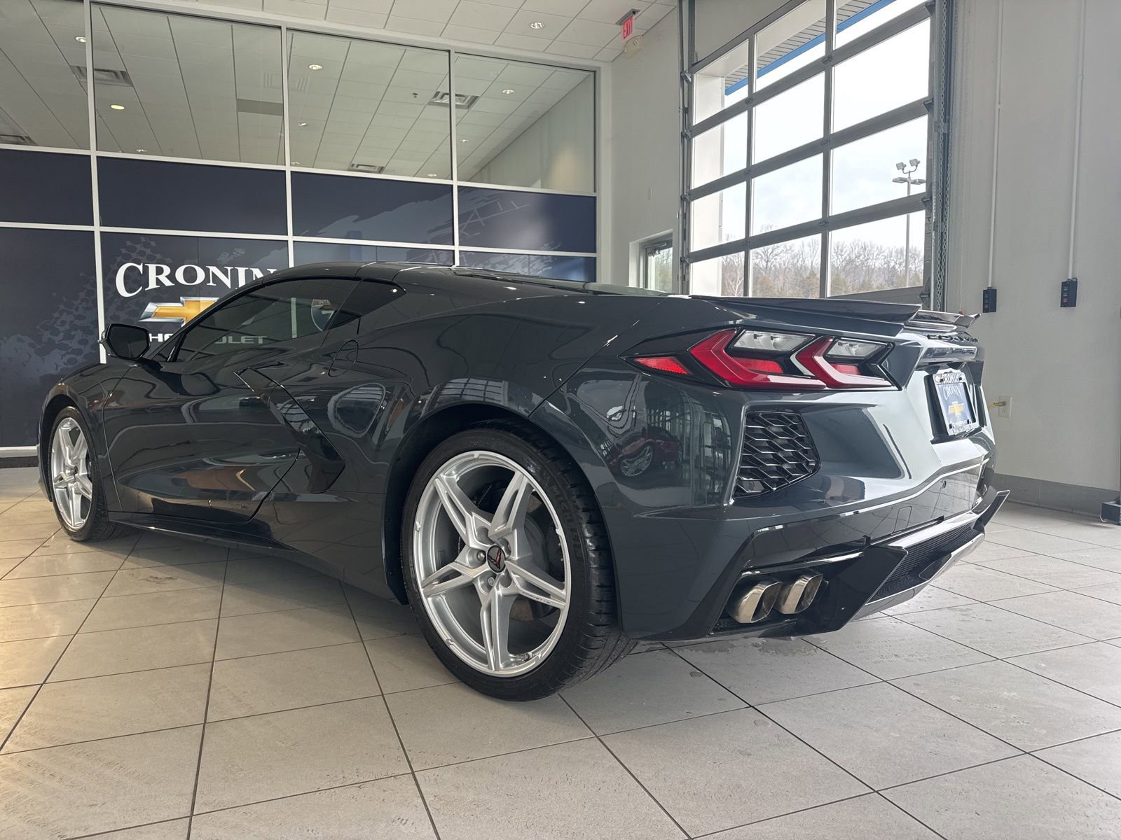 Used 2021 Chevrolet Corvette Stingray Coupe w/ 1LT image 9