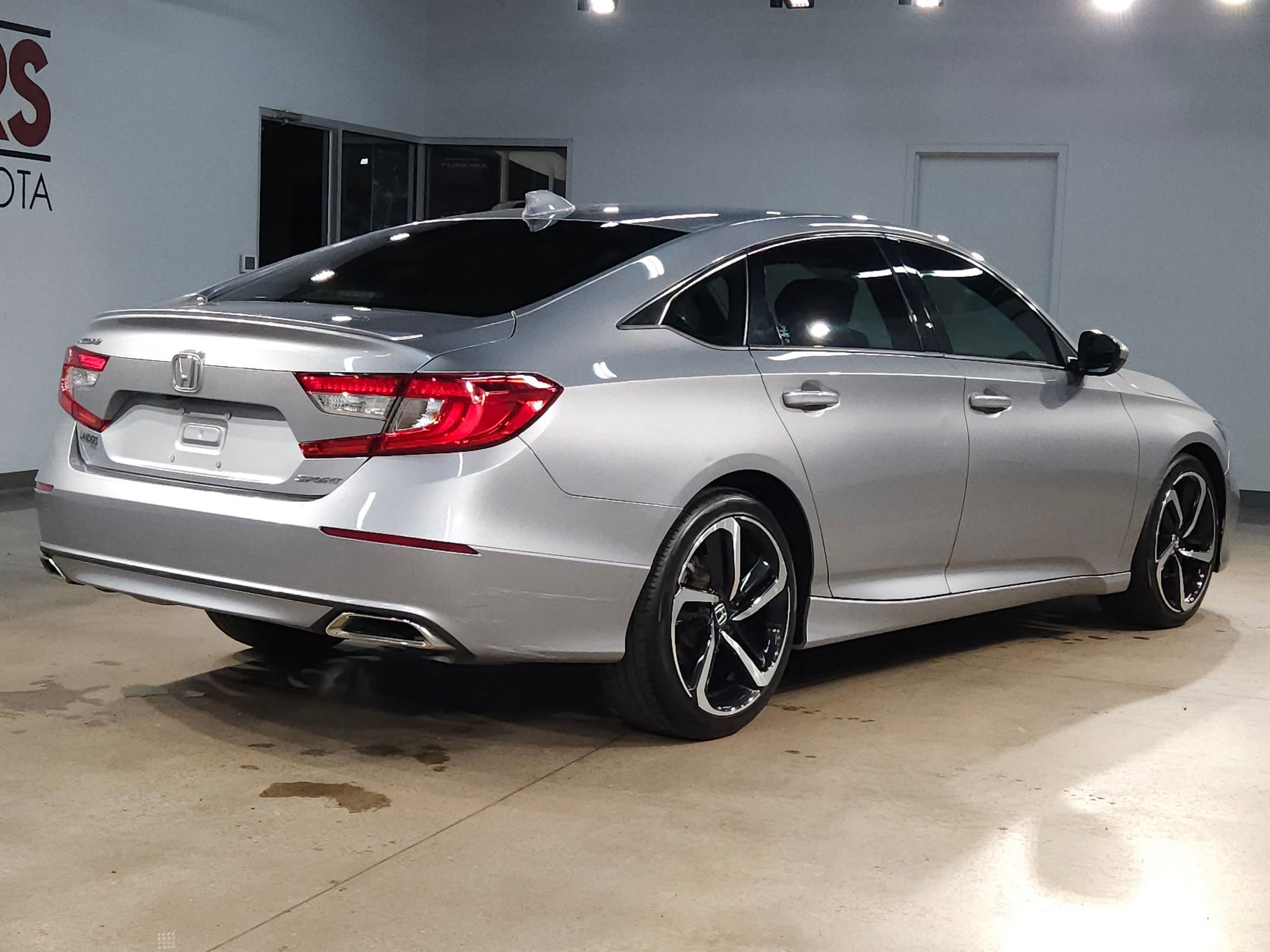 Used 2020 Honda Accord Sport image 7