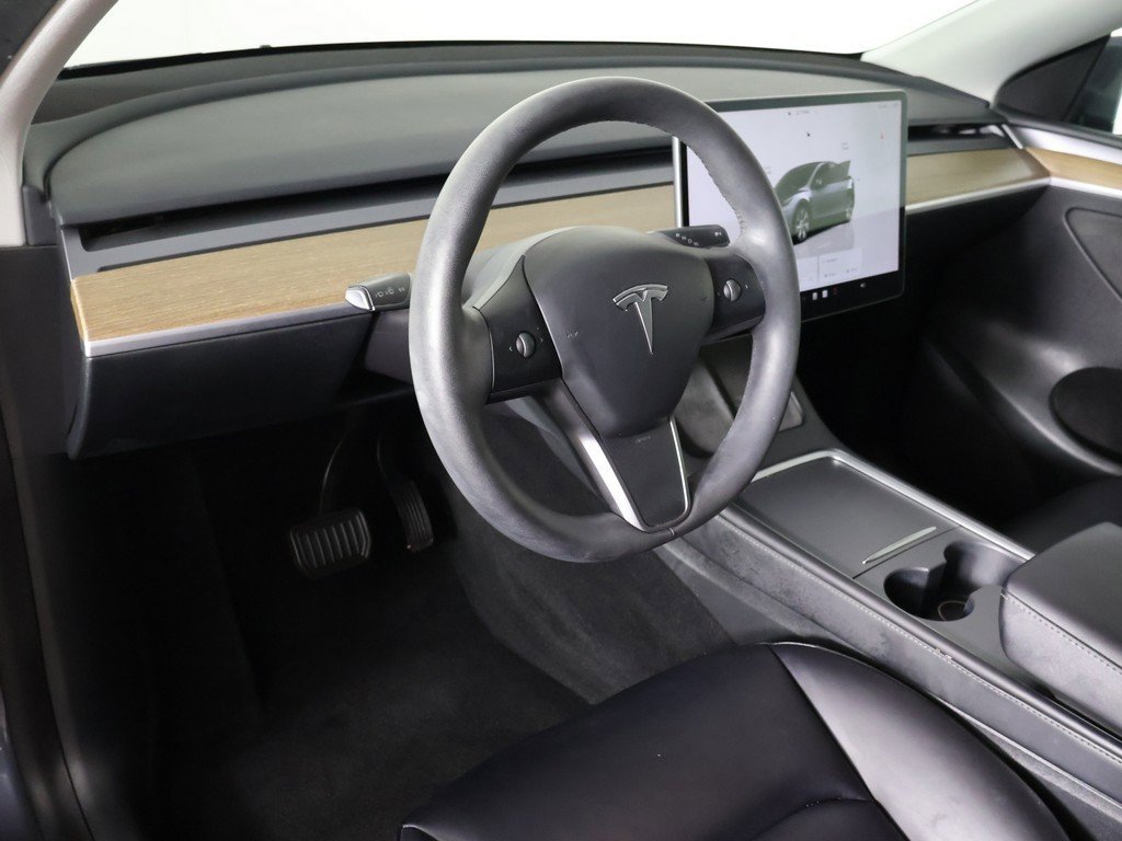 Used 2023 Tesla Model Y Long Range image 26
