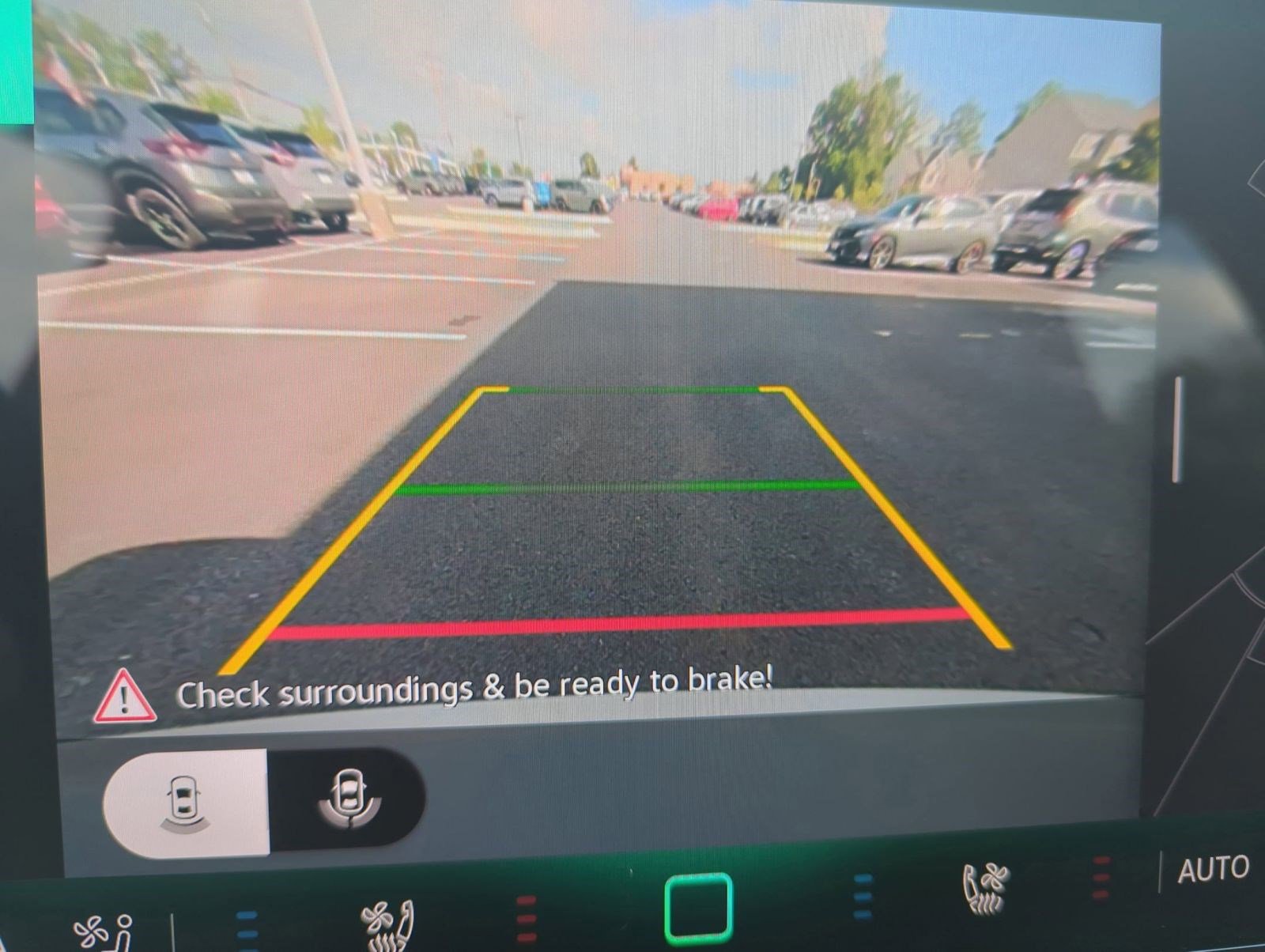 New 2025 Volkswagen GTI SE image 28