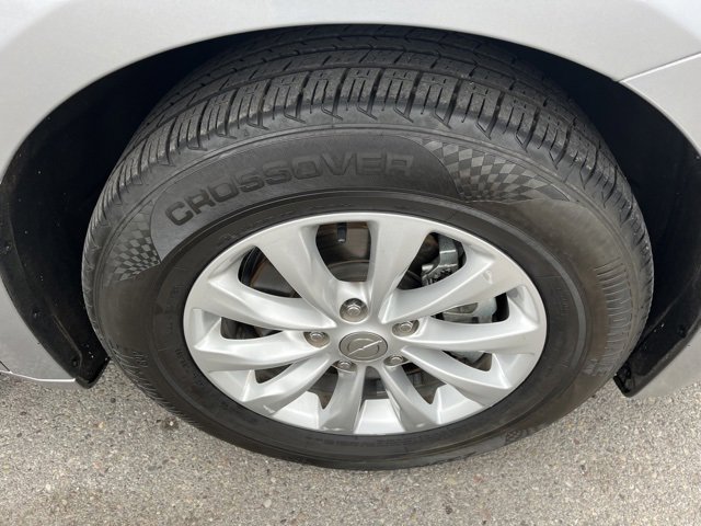 Used 2018 Chrysler Pacifica Touring-L image 20