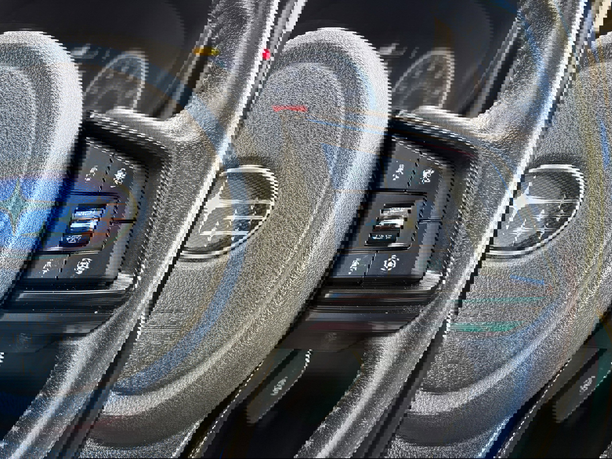 Used 2022 Subaru Ascent Onyx Edition image 16