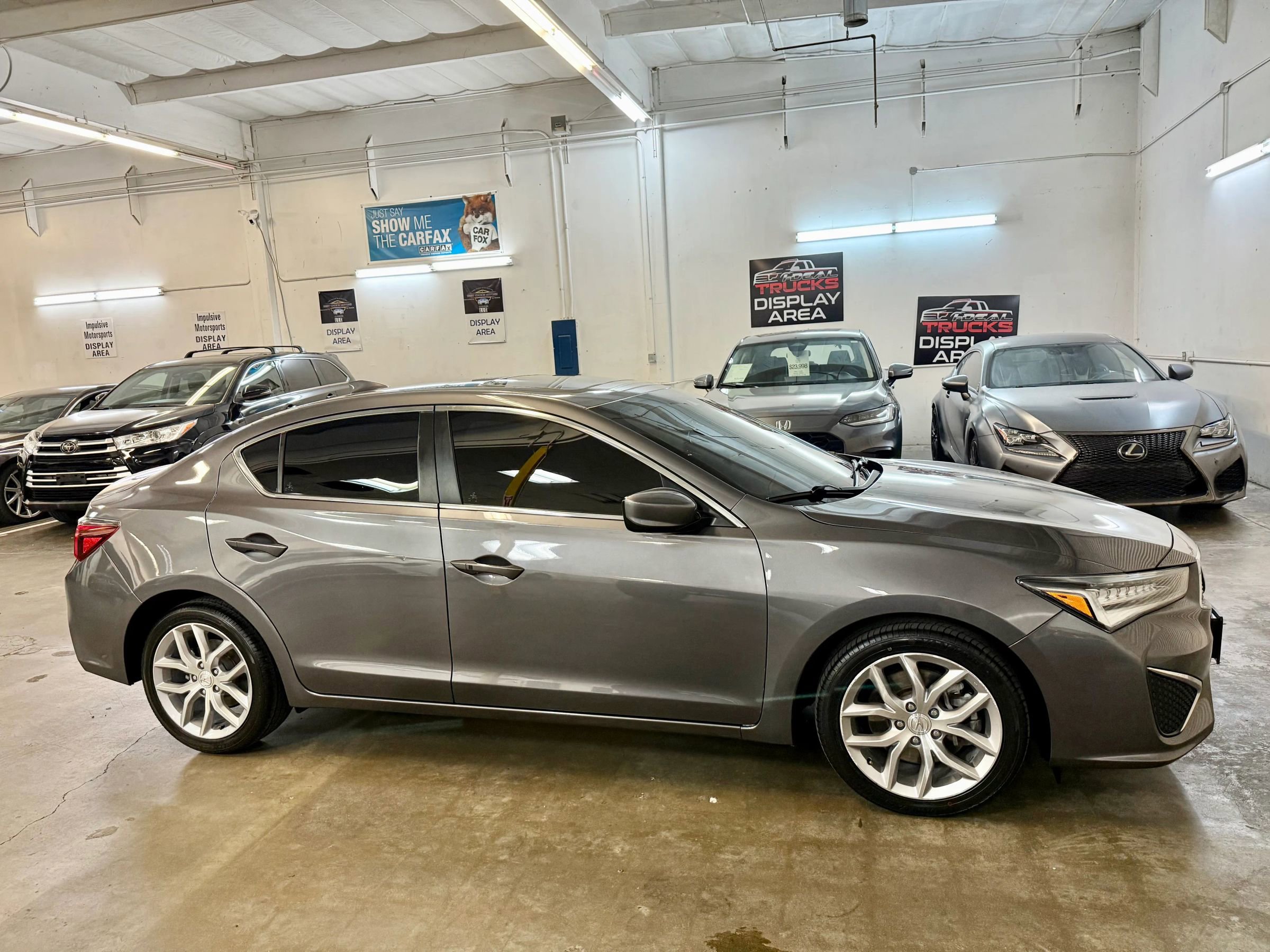 Used 2019 Acura ILX image 4