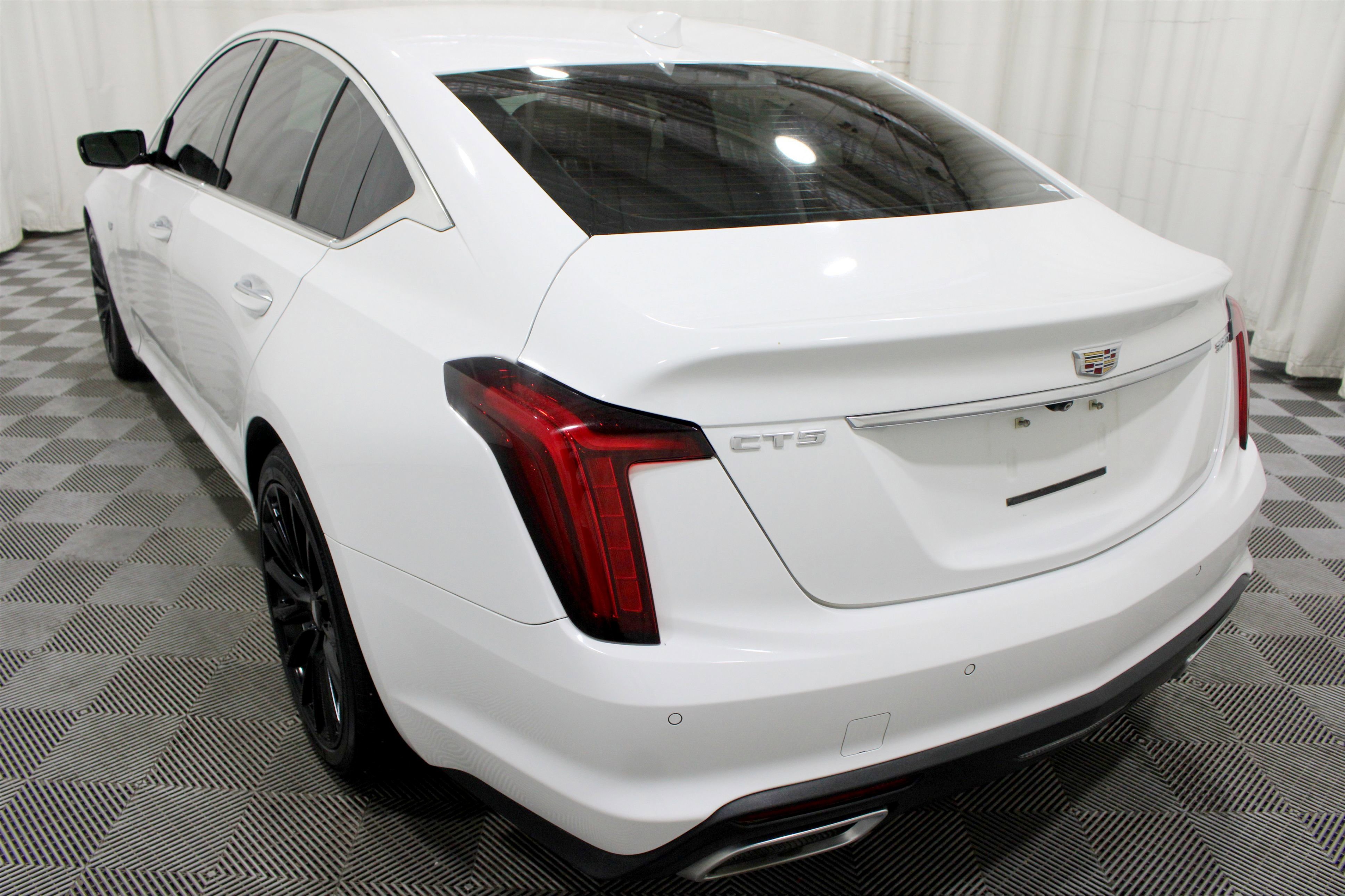 Used 2020 Cadillac CT5 Premium Luxury RWD image 35