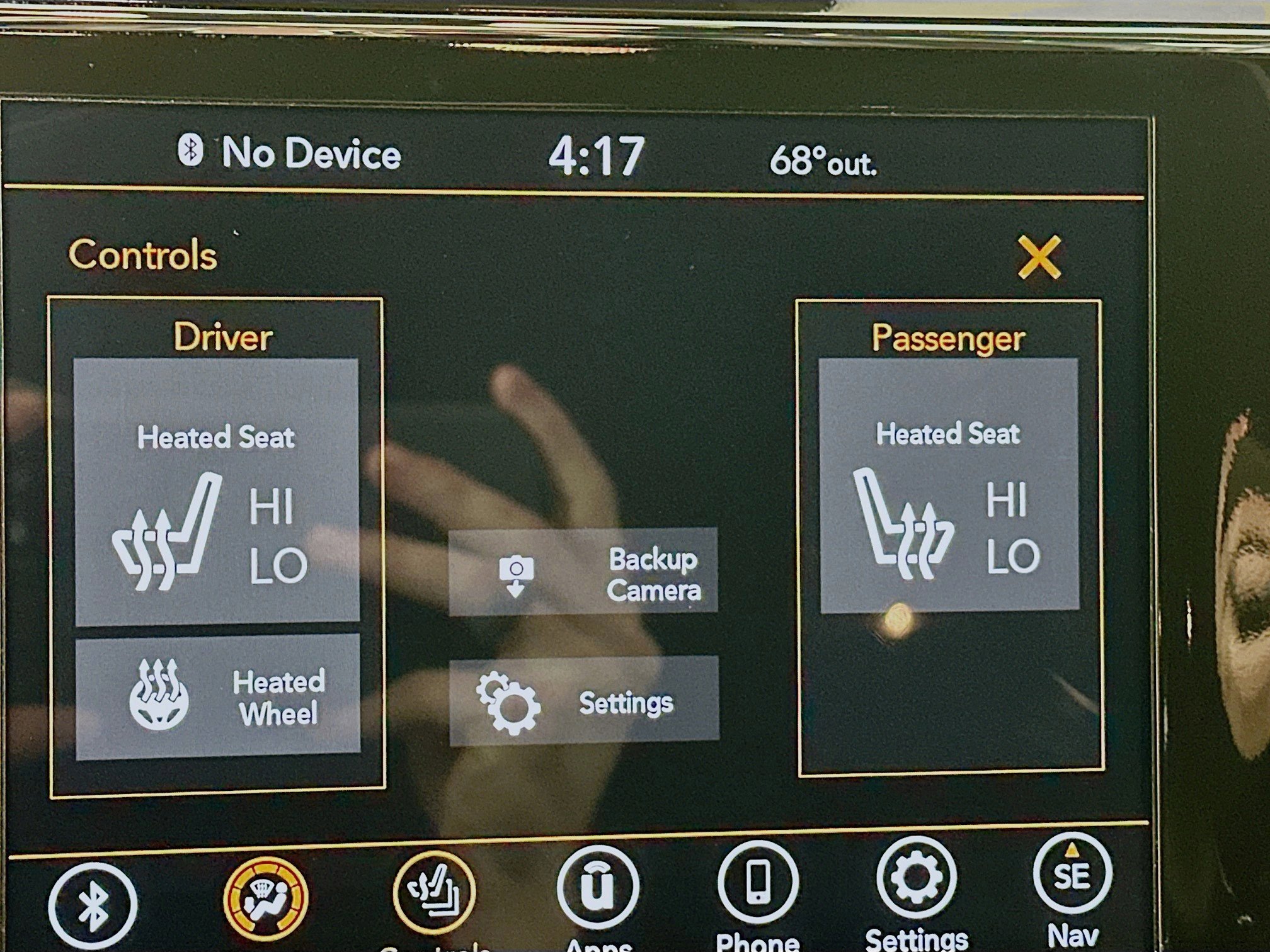 Used 2022 Jeep Grand Cherokee Limited w/ Trailer Tow Group IV image 26