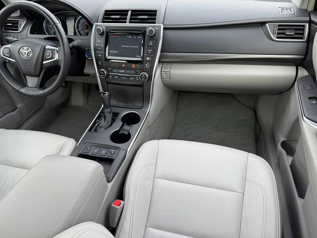 Certified 2016 Toyota Camry XLE w/ Moonroof Package FWD image 34