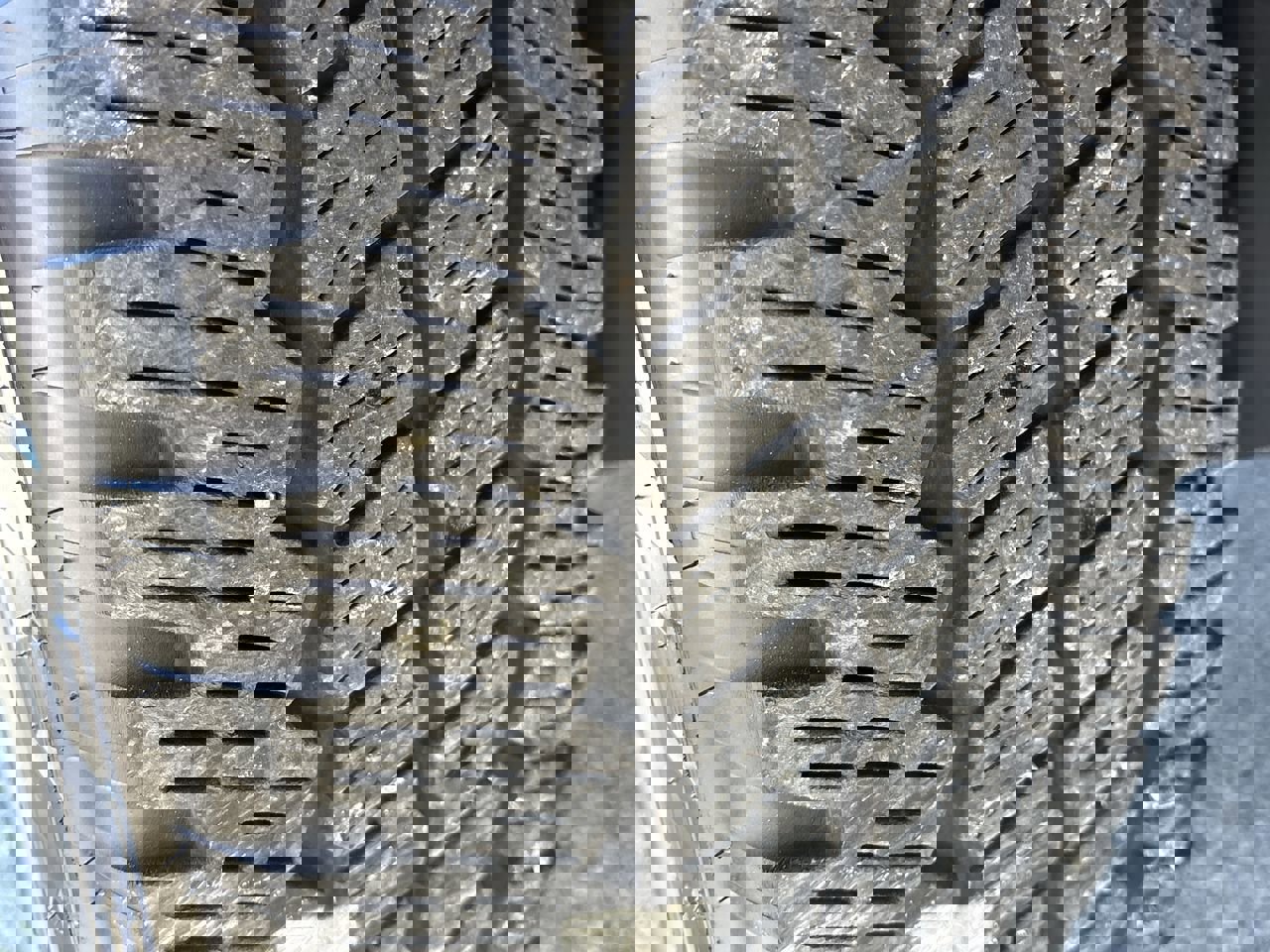 Used 2024 Ford F250 Lariat w/ Sport Appearance Package image 37