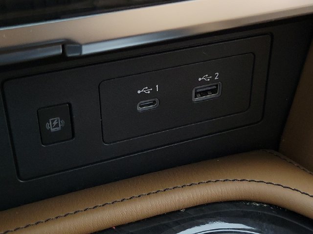 Used 2023 INFINITI QX80 Sensory w/ Cargo Package RWD image 30