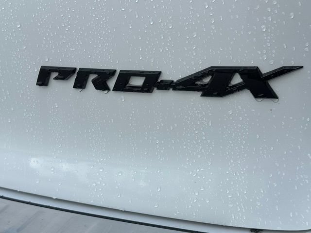 New 2026 Nissan Armada PRO-4X w/ Captain's Chari Seat Package AWD/4WD image 58