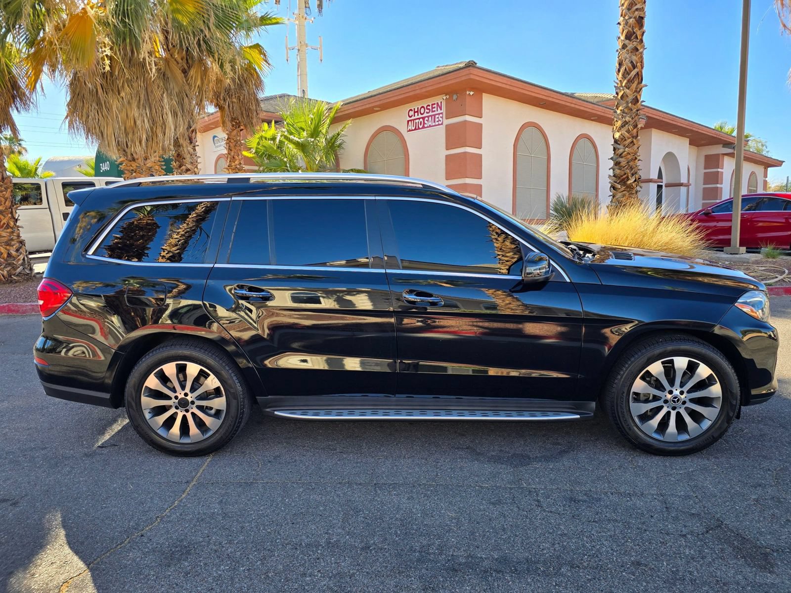 Used 2018 Mercedes-Benz GLS 450 4MATIC image 8