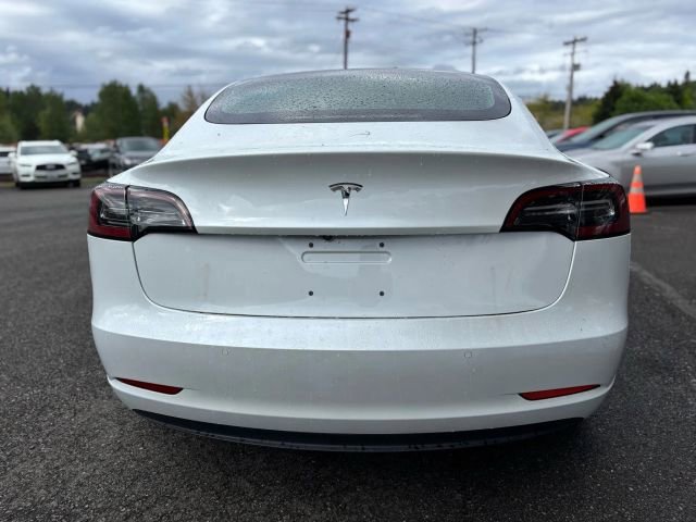 Used 2018 Tesla Model 3 Mid Range image 6