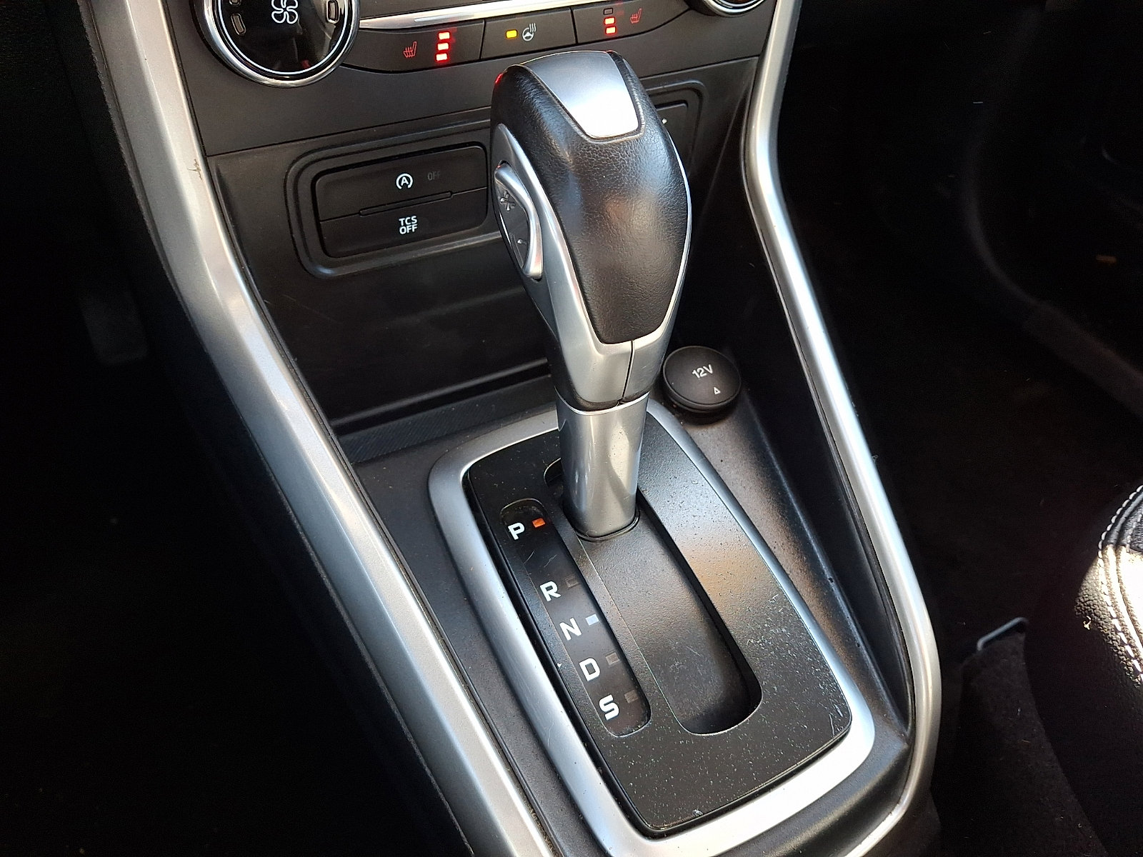 Certified 2020 Ford EcoSport Titanium AWD/4WD image 22