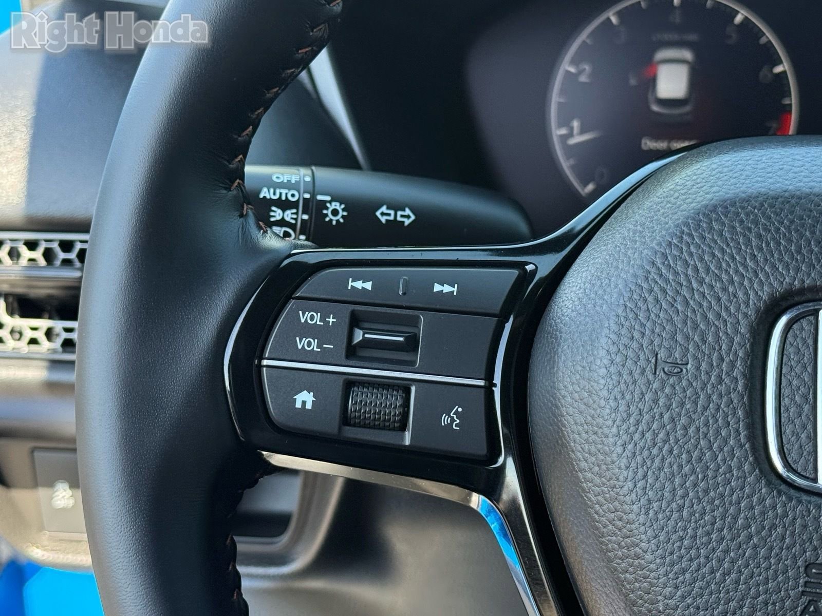 Certified 2026 Honda HR-V Sport image 18