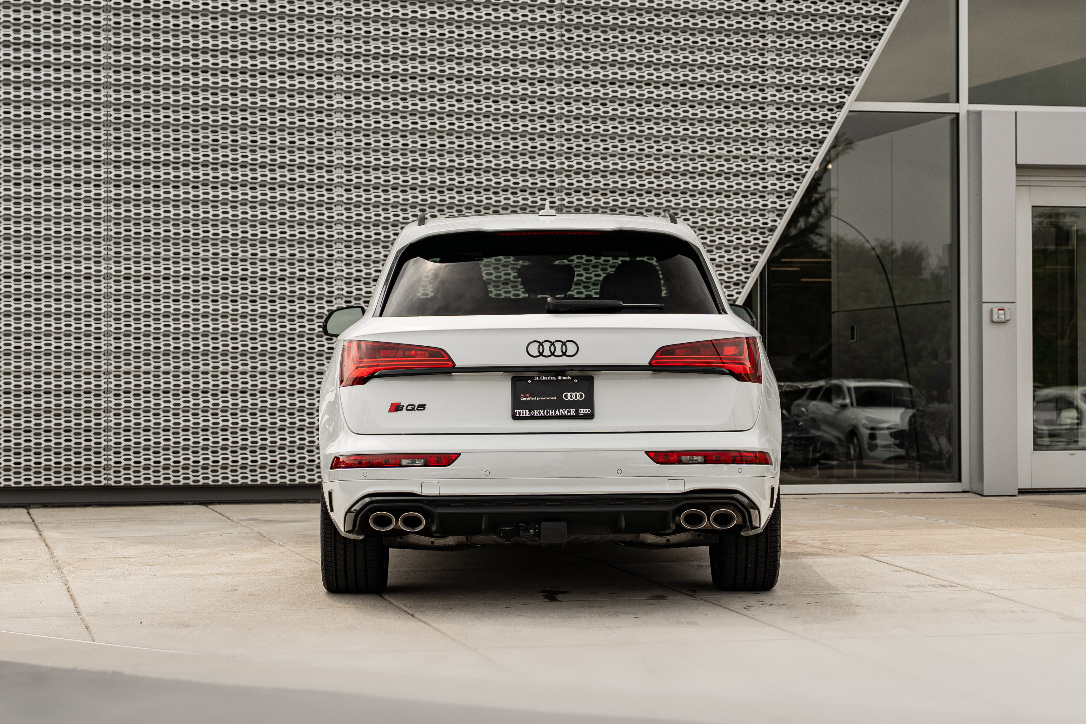 Certified 2023 Audi SQ5 Prestige w/ Prestige Package AWD/4WD image 33