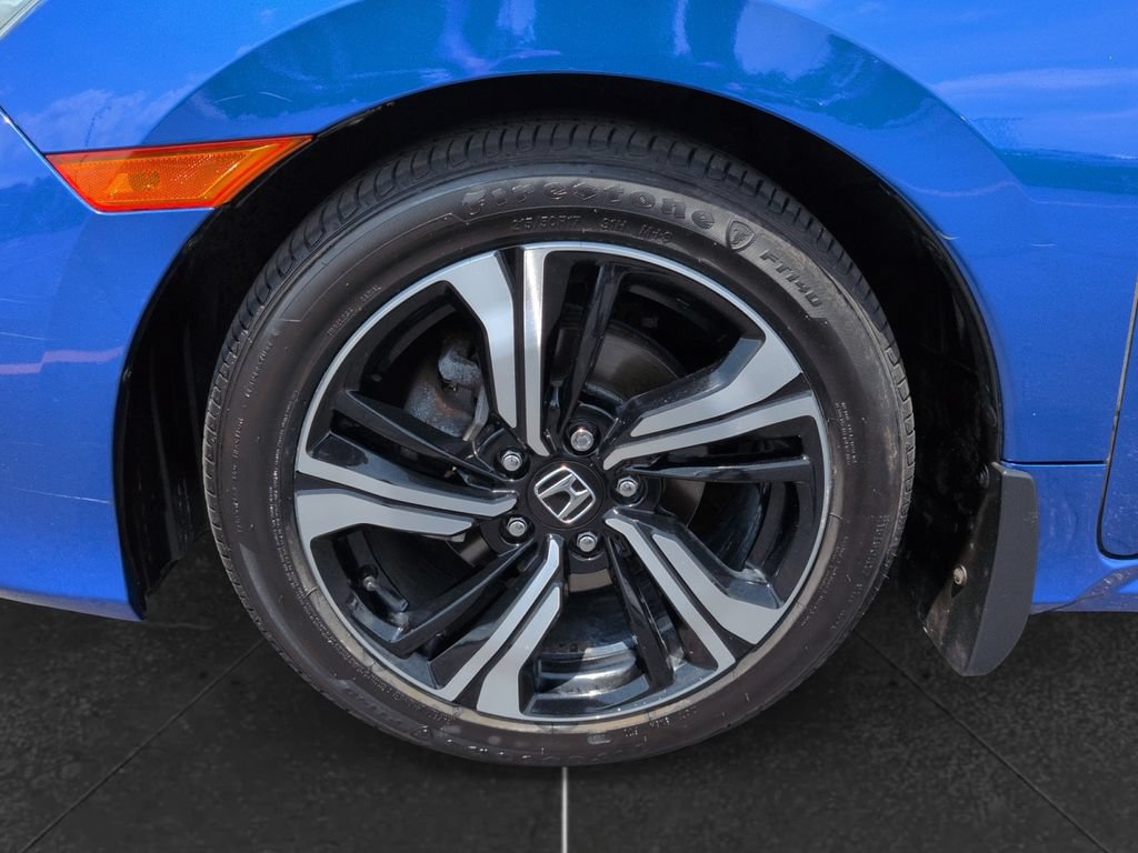 Used 2017 Honda Civic Touring image 12