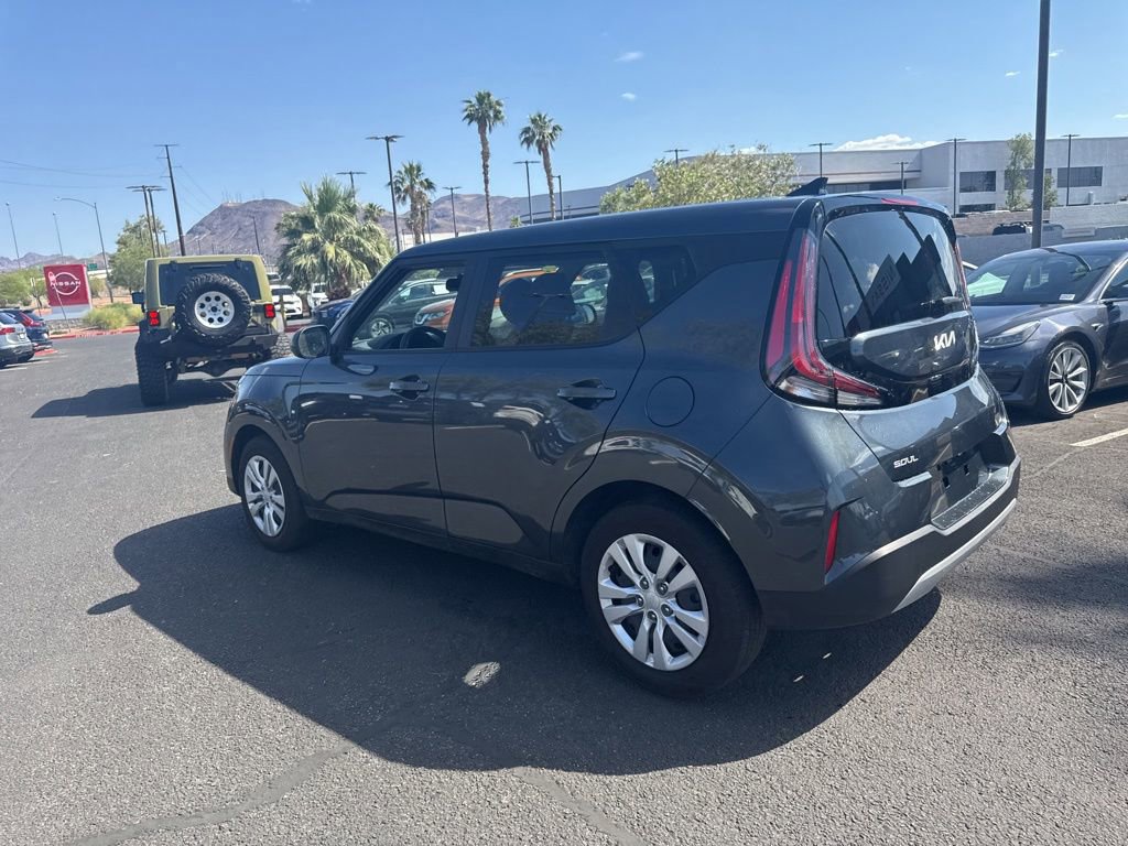 Used 2023 Kia Soul LX FWD image 14