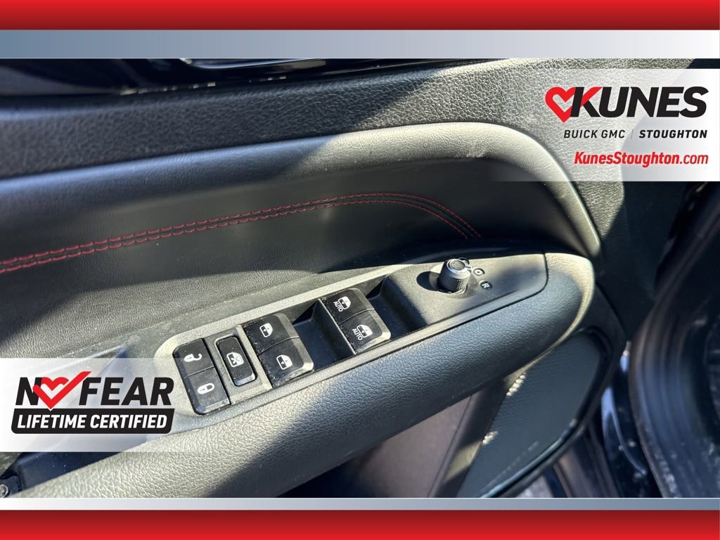 Used 2024 Jeep Compass Trailhawk image 20