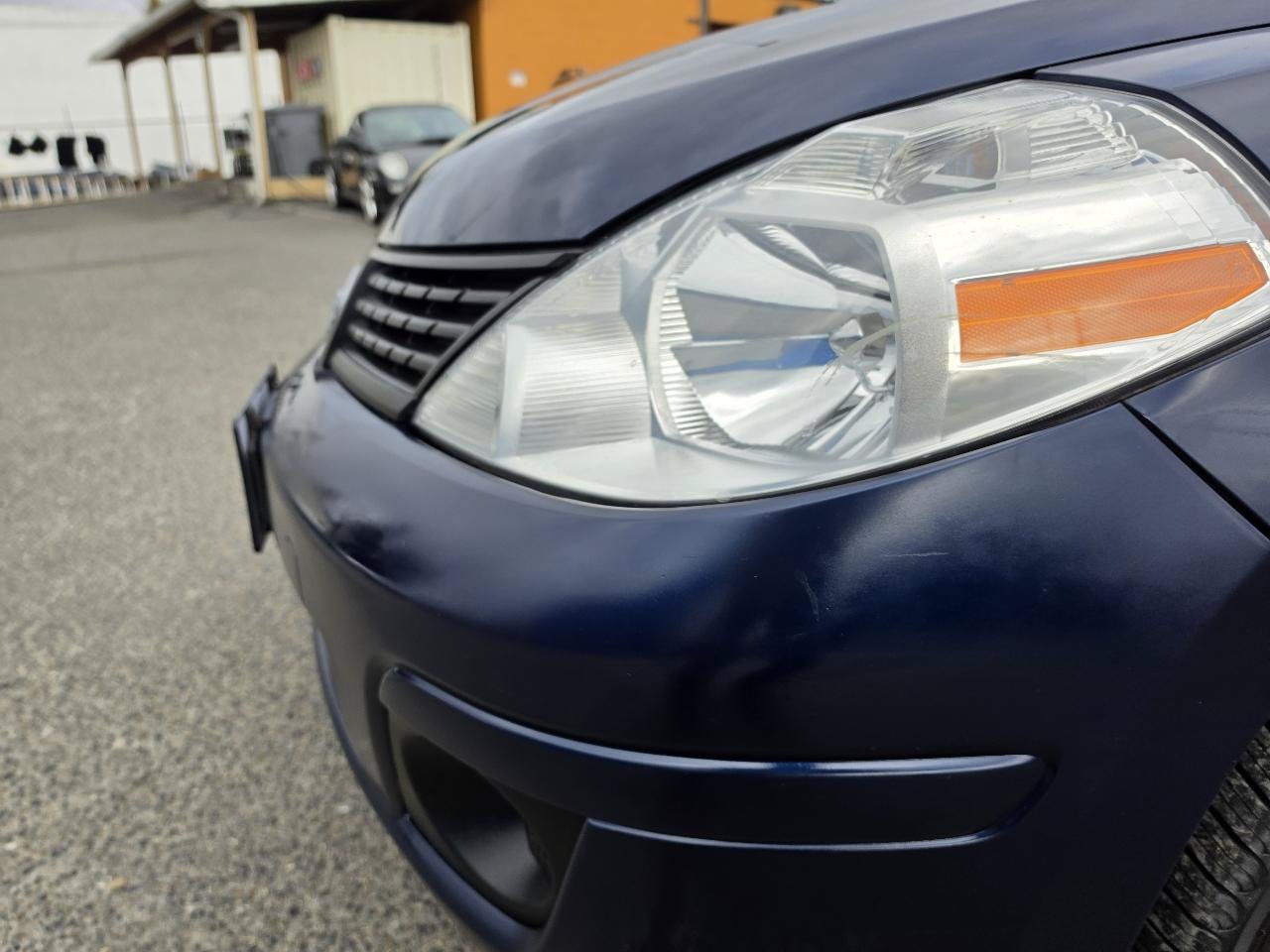 Used 2011 Nissan Versa Sedan FWD image 32