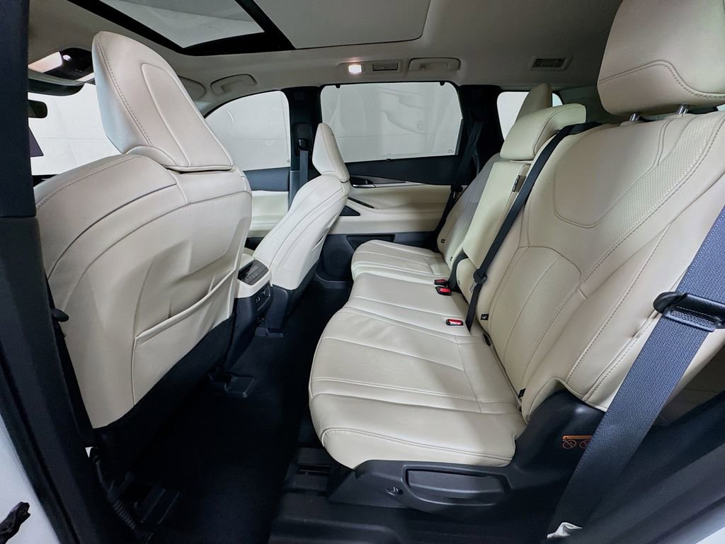 Certified 2023 INFINITI QX60 Luxe w/ Cargo Package AWD/4WD image 28