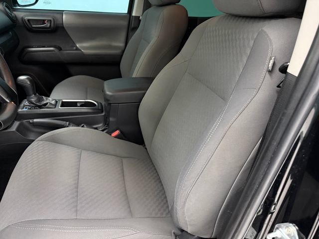 Used 2023 Toyota Tacoma SR AWD/4WD image 28