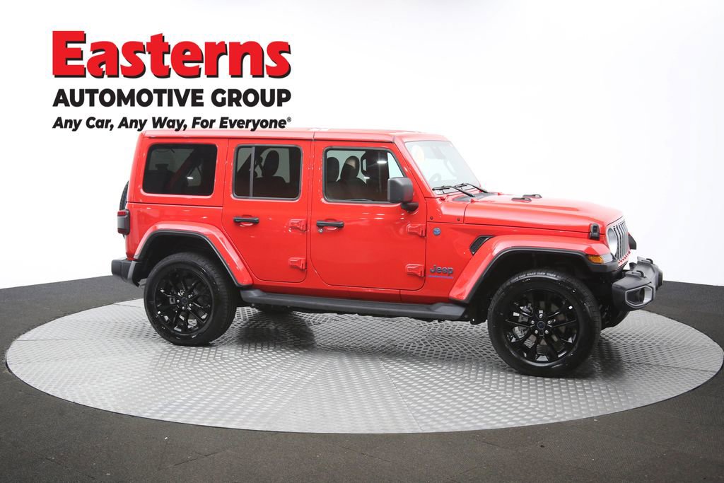 Used 2025 Jeep Wrangler Unlimited Sahara image 46