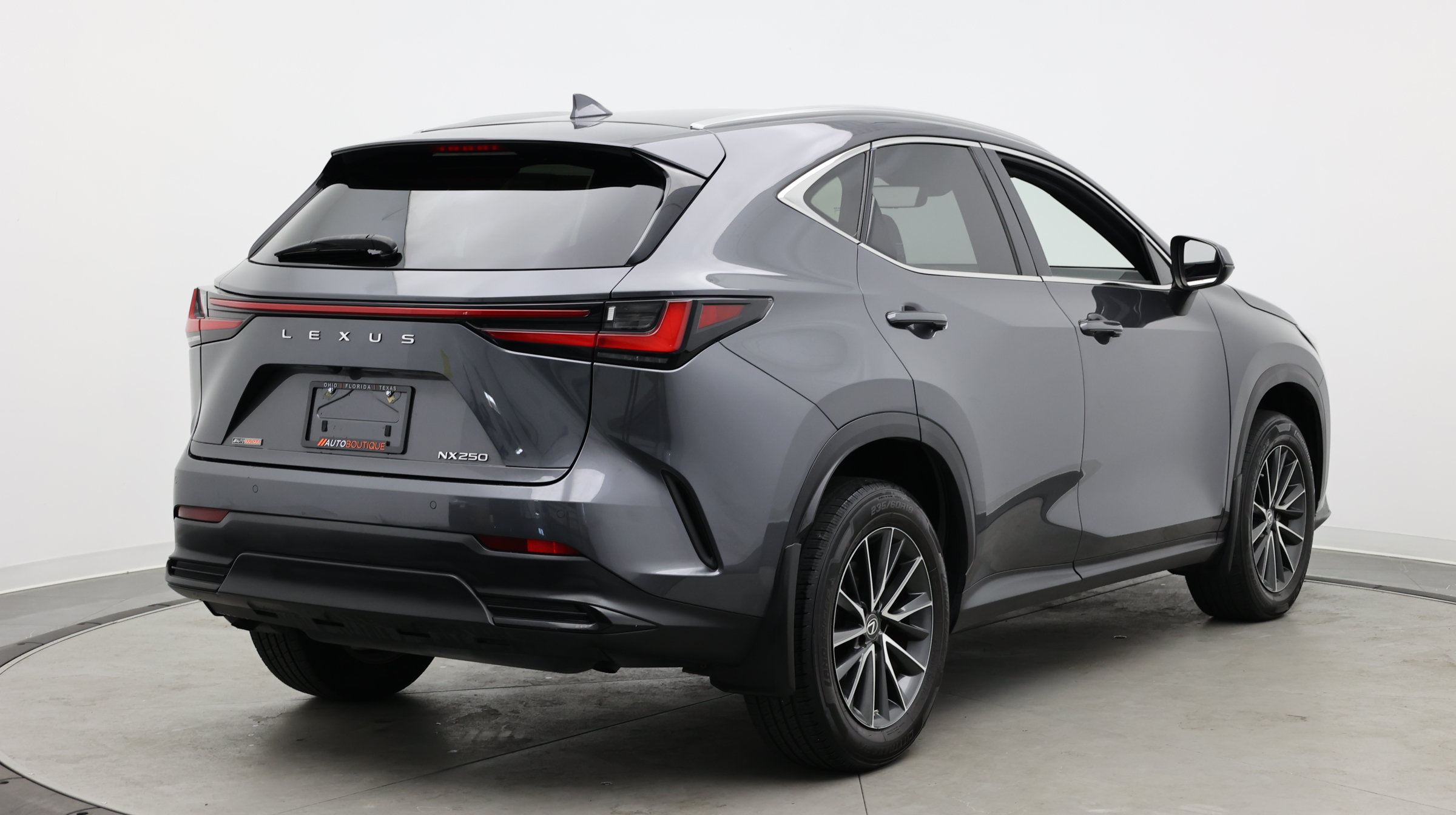 Used 2022 Lexus NX 250 FWD image 7