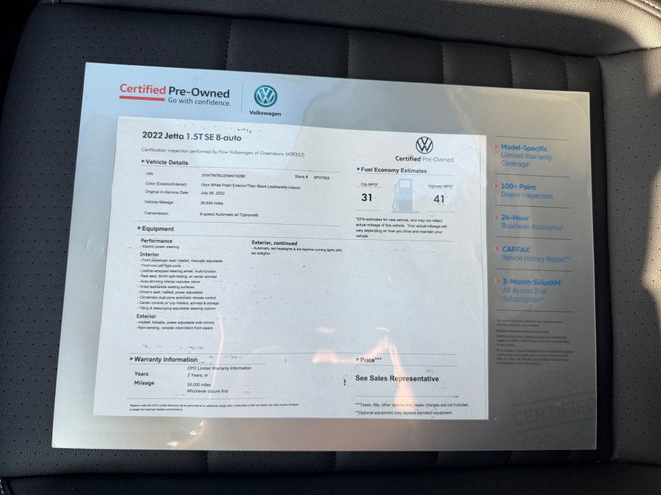 Certified 2022 Volkswagen Jetta SE FWD image 33