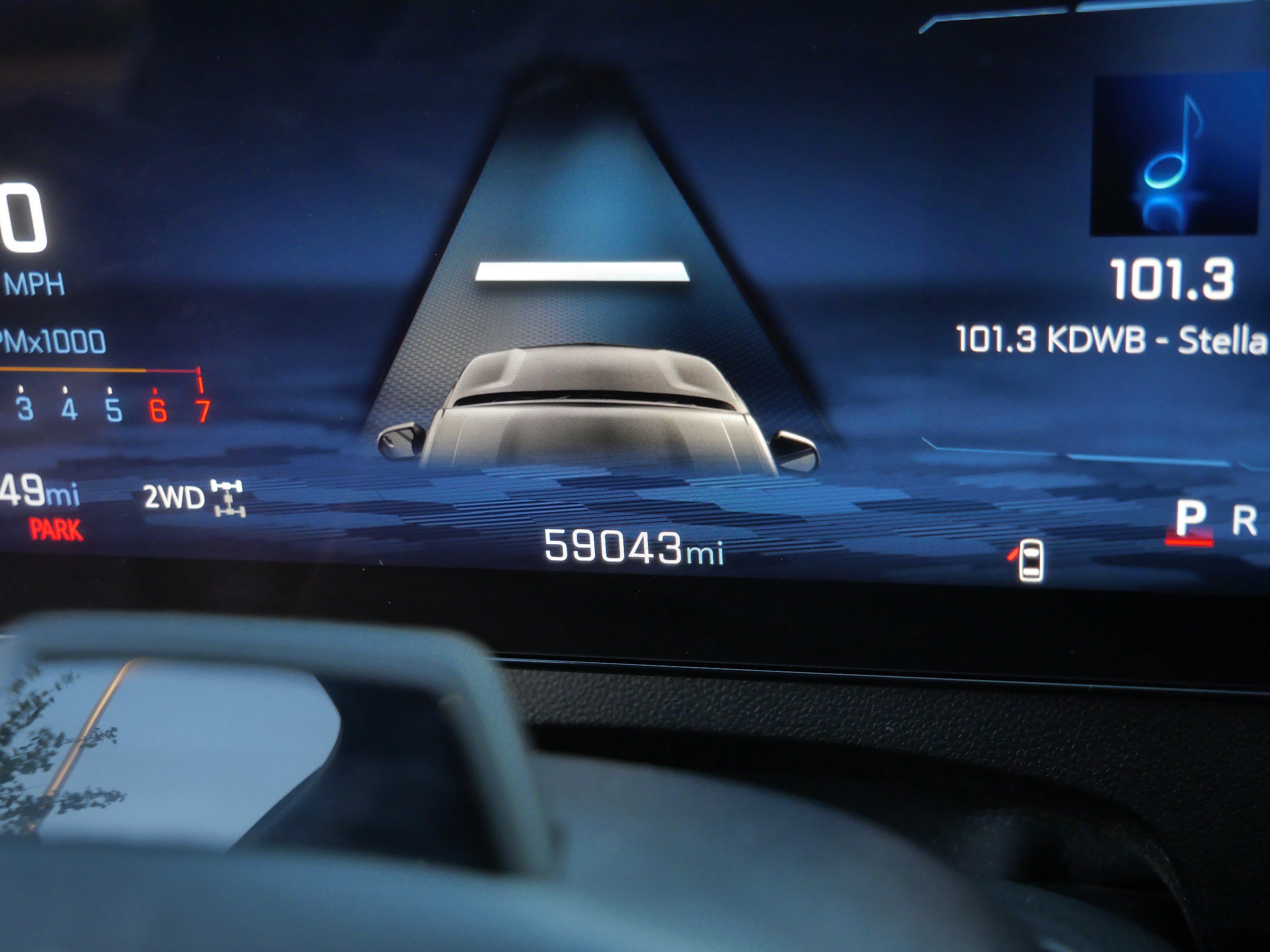 Used 2024 Chevrolet Traverse RS w/ LPO, Floor Liner Package AWD/4WD image 29