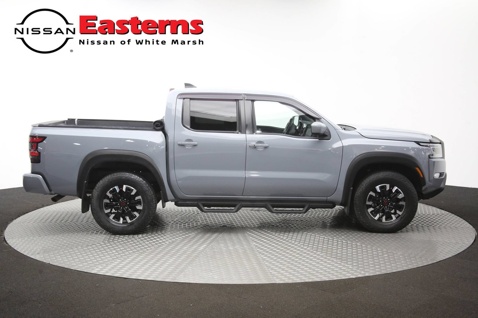 Used 2023 Nissan Frontier PRO-4X w/ Technology Package AWD/4WD image 41