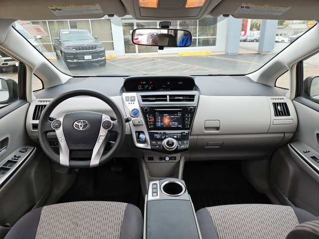 Used 2015 Toyota Prius V Five image 20
