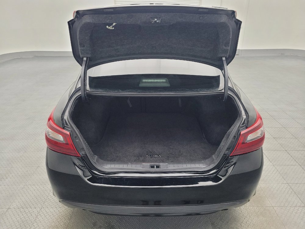 Used 2018 Nissan Altima 2.5 SR w/ SR Special Edition image 29