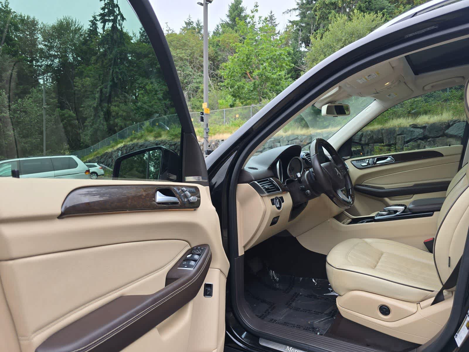 Used 2016 Mercedes-Benz GLE 350 4MATIC image 23