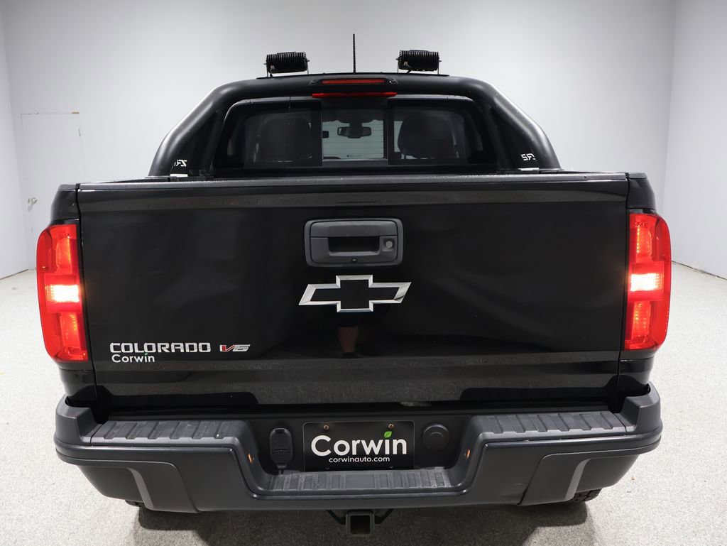 Used 2018 Chevrolet Colorado ZR2 w/ ZR2 Midnight Special Edition image 14