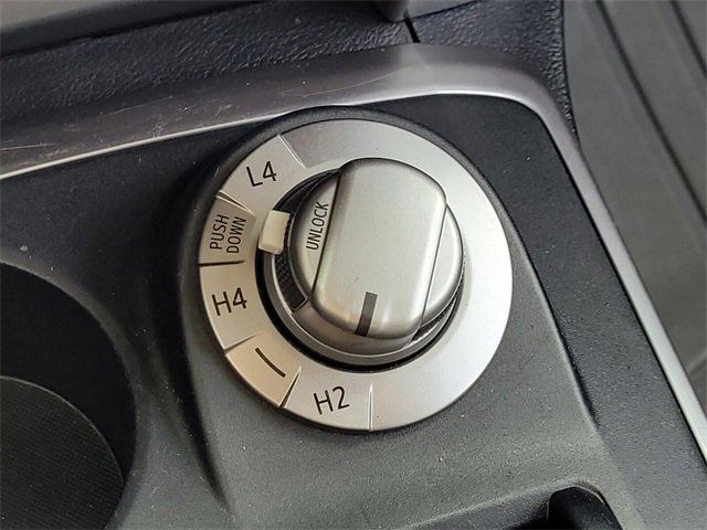 Used 2020 Toyota 4Runner SR5 image 21