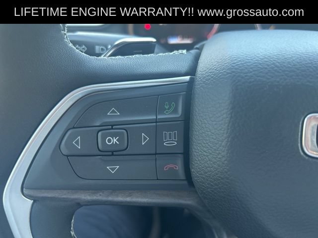 Used 2025 Jeep Grand Cherokee L Limited w/ Luxury Tech Group II AWD/4WD image 9