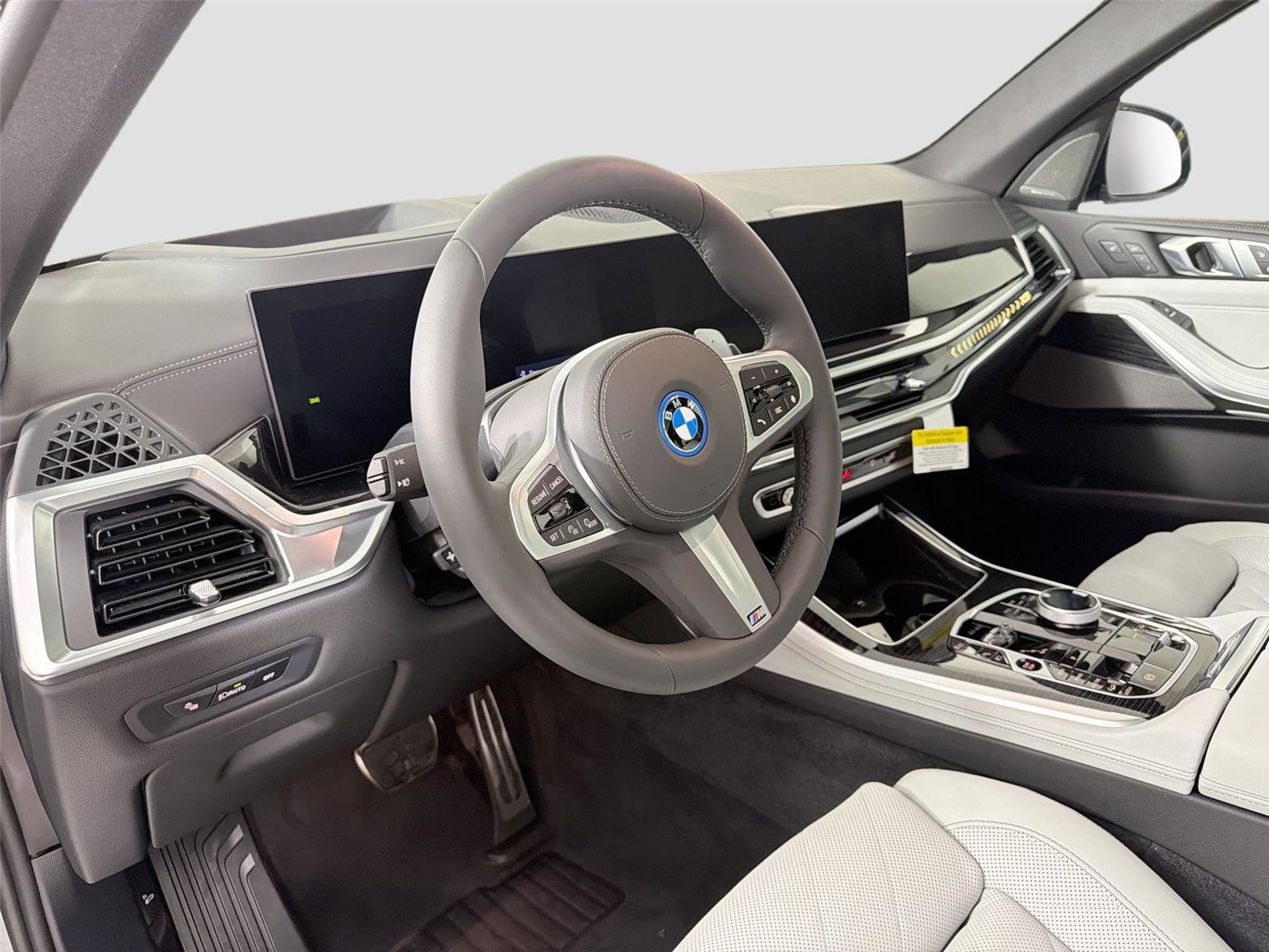 New 2026 BMW X5 xDrive50e AWD/4WD image 10