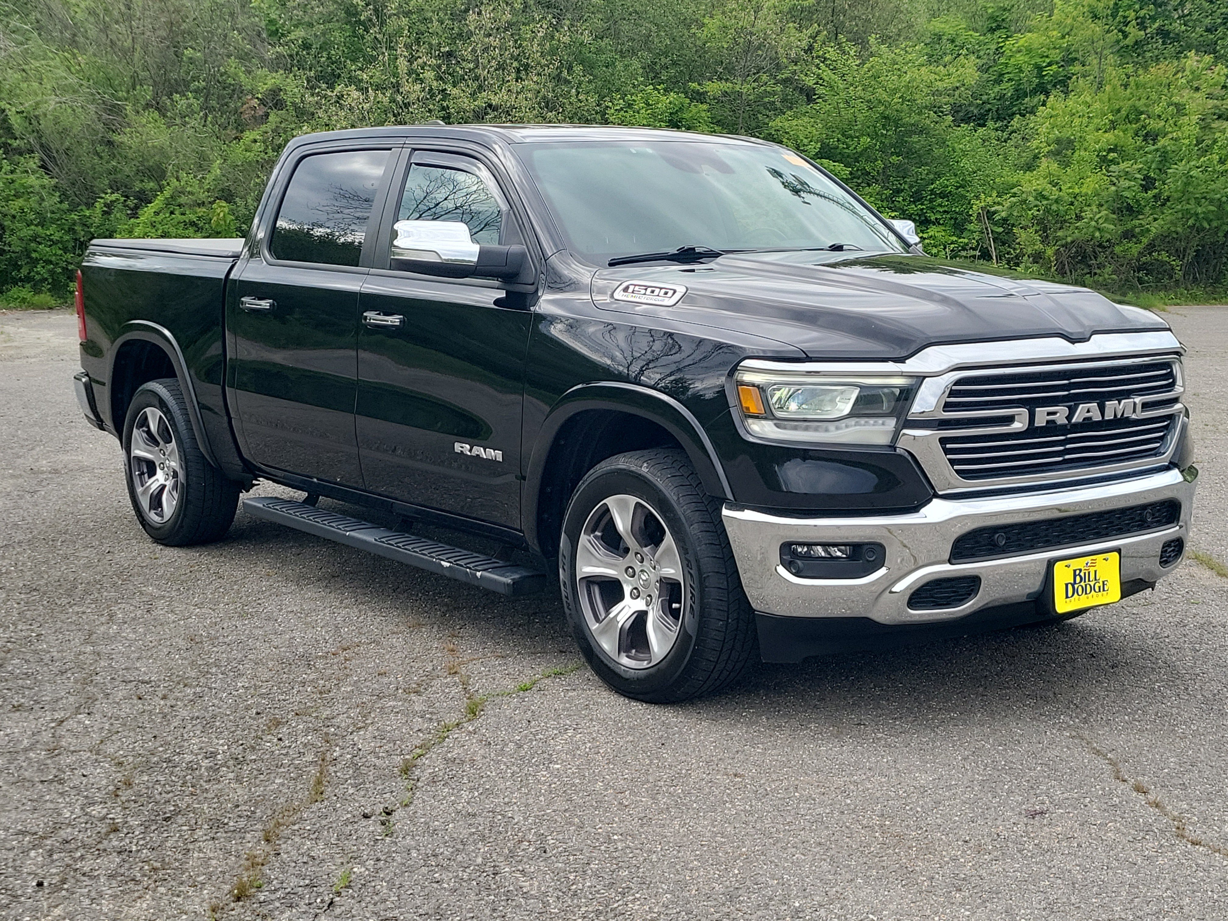 Used 2022 RAM 1500 Laramie AWD/4WD image 3