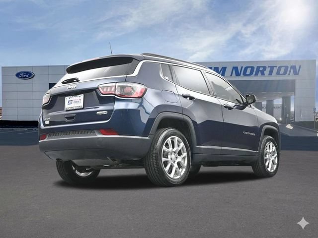 Used 2024 Jeep Compass Latitude AWD/4WD image 45