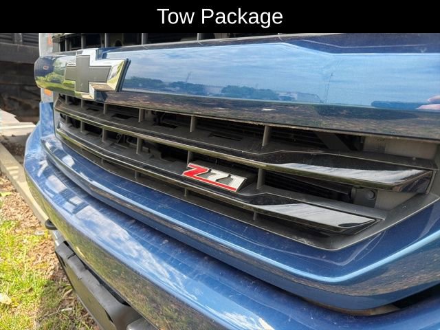 Used 2018 Chevrolet Silverado 1500 LT w/ All Star Edition AWD/4WD image 9