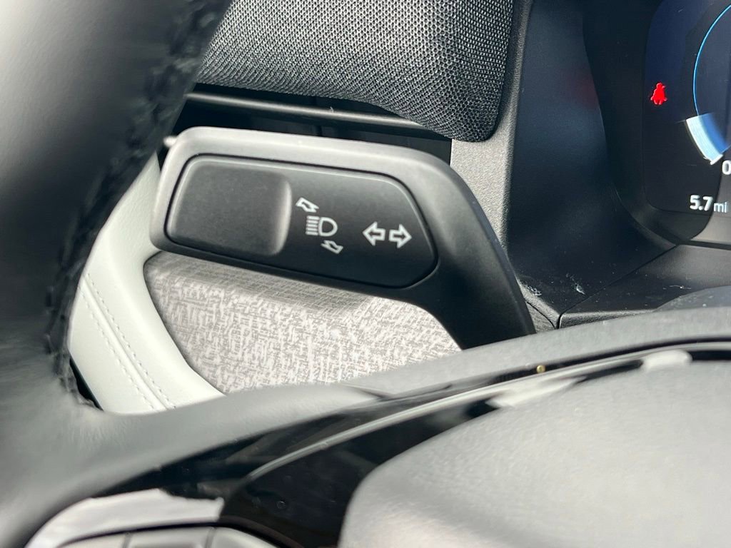 New 2026 Ford Explorer Platinum w/ LUX Leather Package image 32