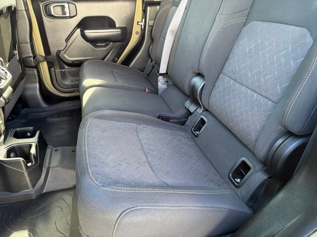 Used 2025 Jeep Gladiator Mojave w/ Convenience Group AWD/4WD image 12