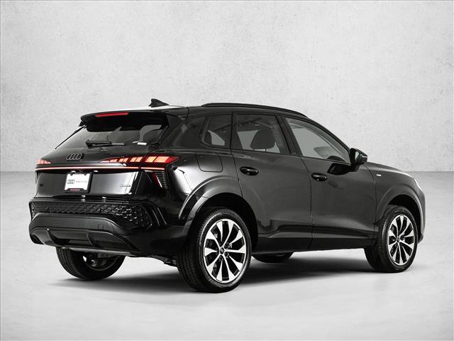 New 2026 Audi Q3 quattro 2.0T AWD/4WD image 5