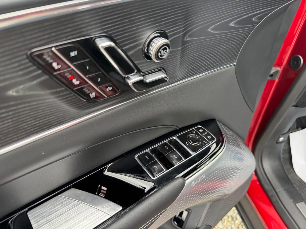 Certified 2024 Cadillac Lyriq Luxury w/ LPO, Floor Liner Package image 26