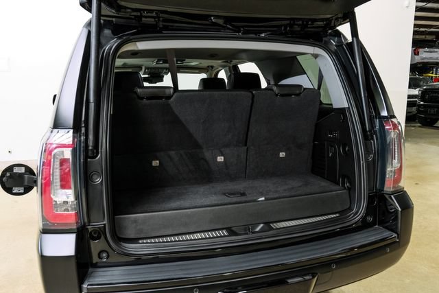 Used 2020 GMC Yukon Denali w/ Denali Premium Package AWD/4WD image 37