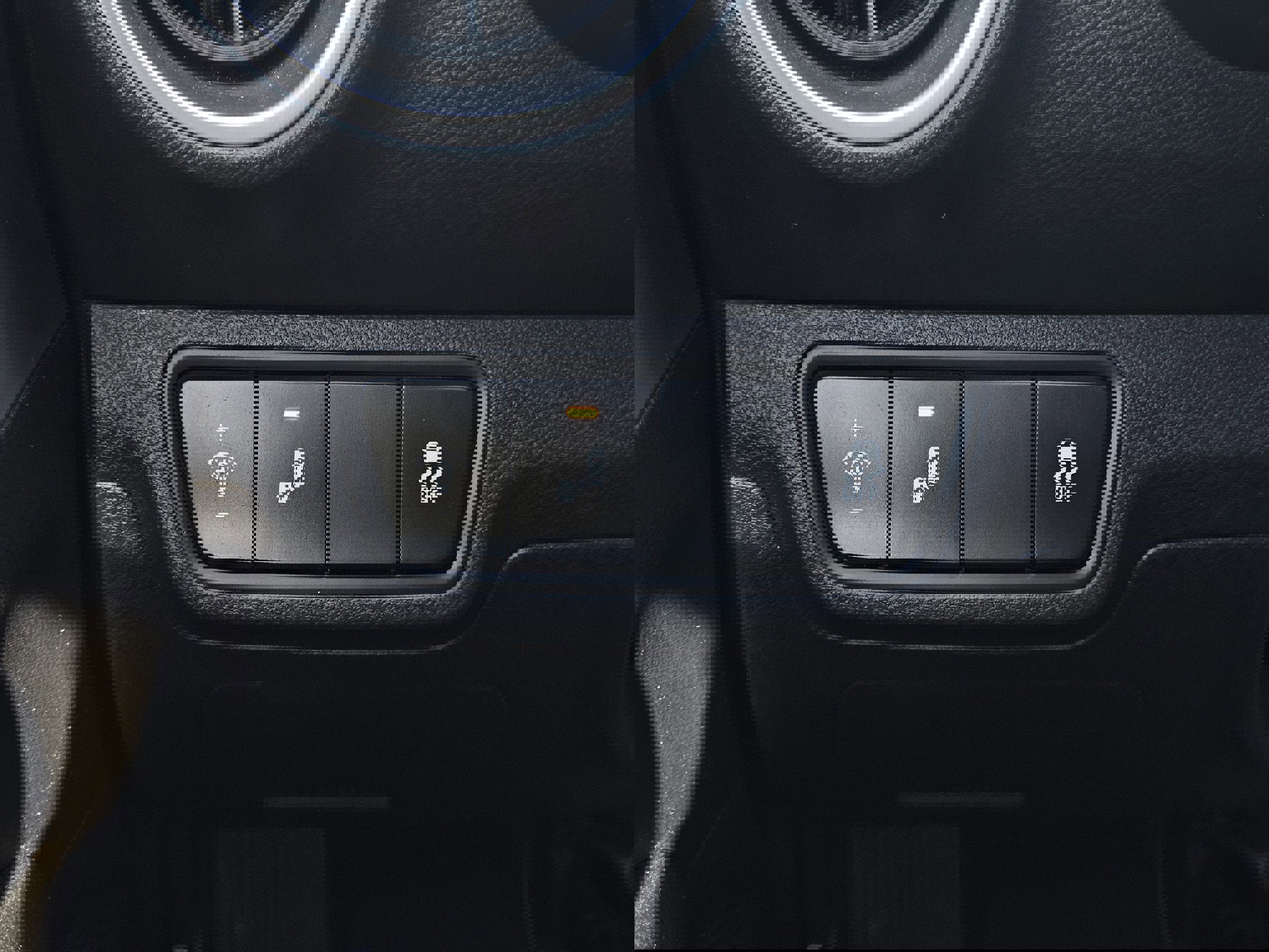 Used 2022 Kia Forte LXS w/ LXS Technology Package image 23