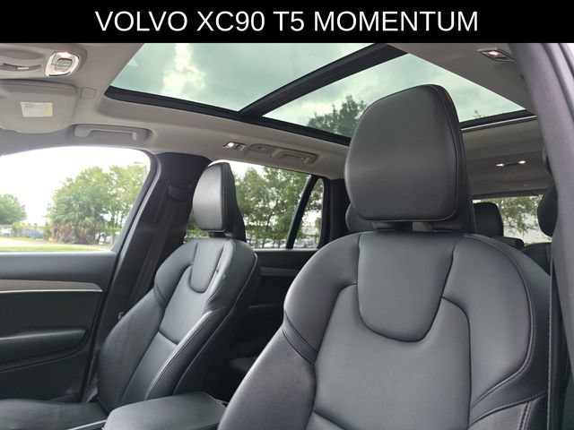Used 2022 Volvo XC90 T5 Momentum w/ Protection Package Premier FWD image 24