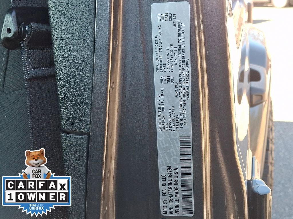 Used 2022 Jeep Gladiator Willys AWD/4WD image 28